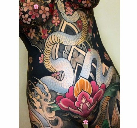 ladakealani model high quality galleries