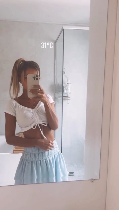 Franceska Fournier model adult archive