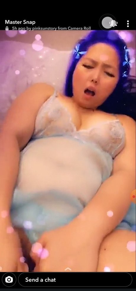 Pinksunstory model perfect image