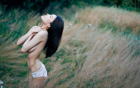 Mavis Pan beautiful star photos