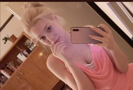 Simon Ildiko model nude gallery