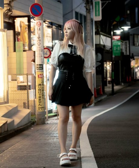 Yvonneflinetv xxx actress image