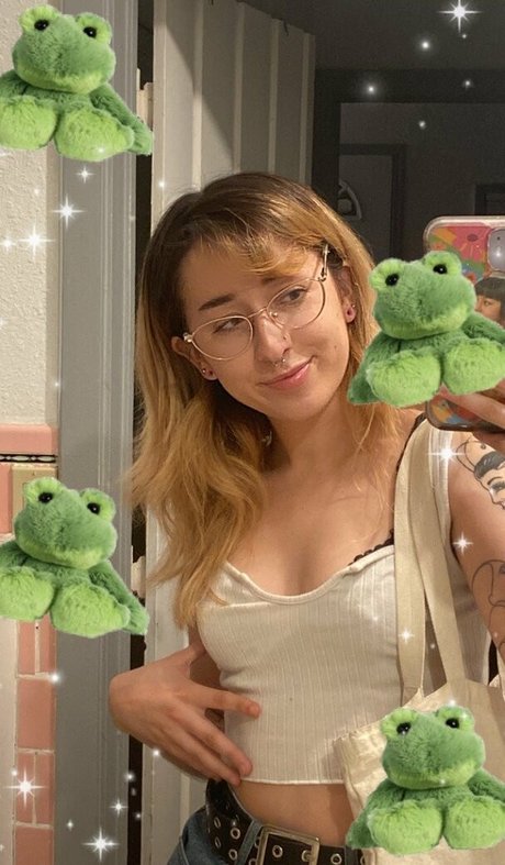 Dinkhoe exclusive actress gallery