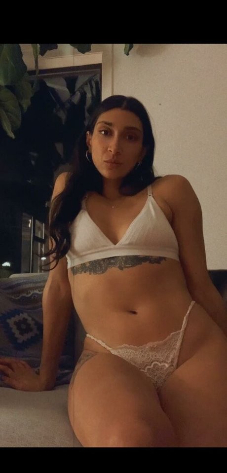 the13thgrave model perfect photo