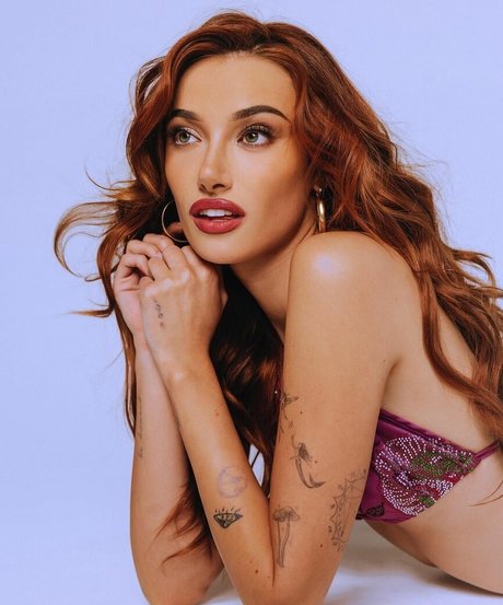 Olivia O Brien star nice gallery