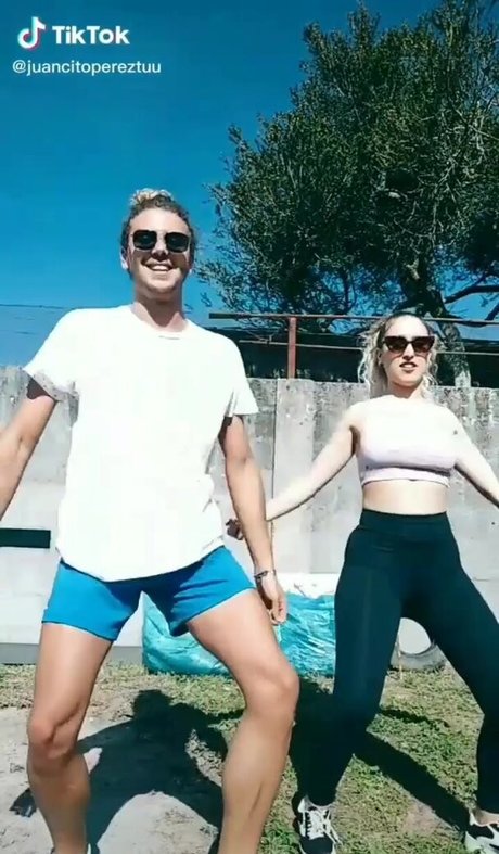 uxiaa 16 star naked gallery