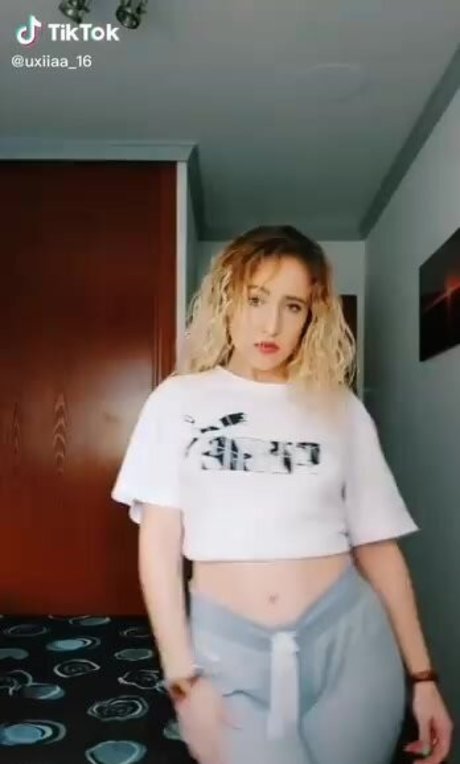 uxiaa 16 hd model photos