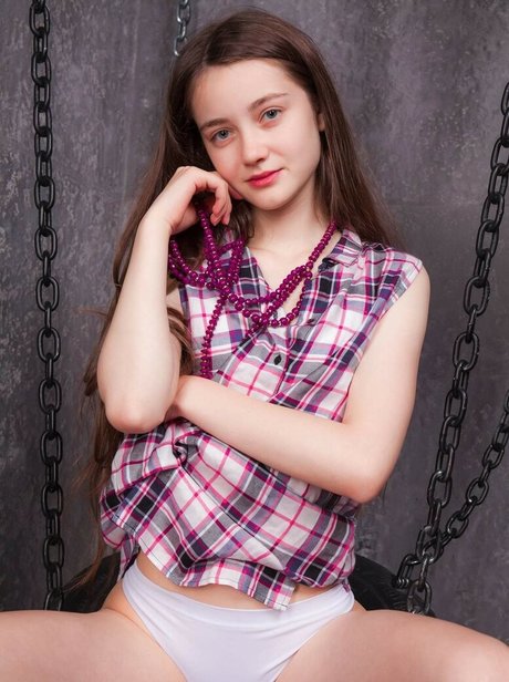 Anna Loisa erotic model picture