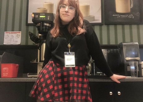 Kayrahx hot actress pic