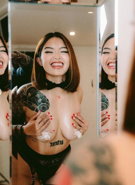 Nhu Dinh model erotic pictures