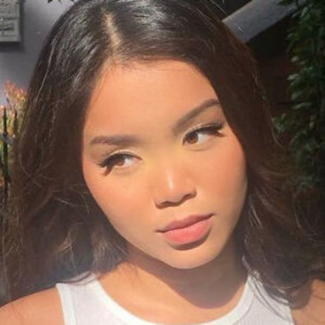 Nhu Dinh model nice gallery