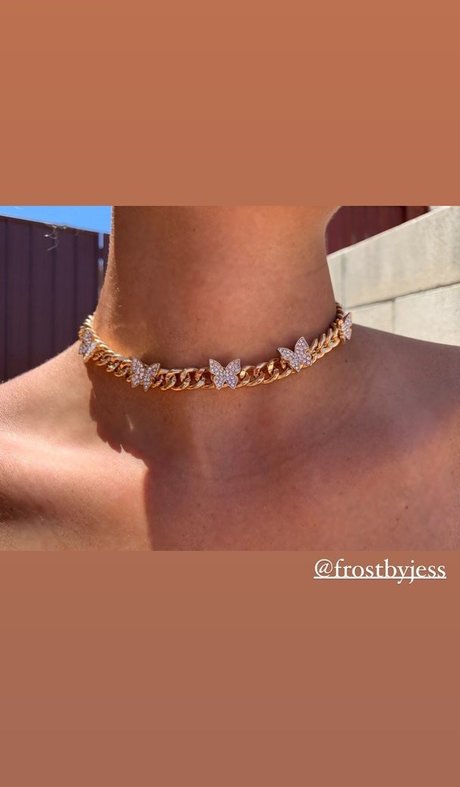 Alysse Joyner art actress gallery