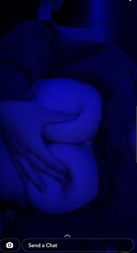 Itsadelecash model high quality pictures