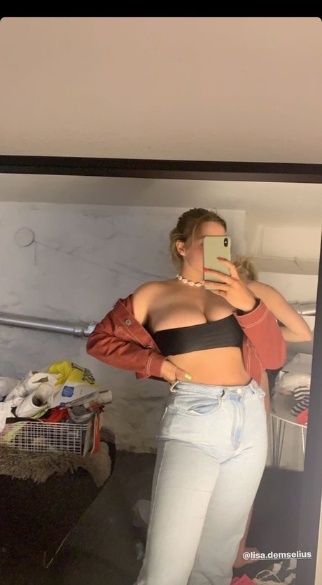 Amelia Tidd pornstar naked gallery