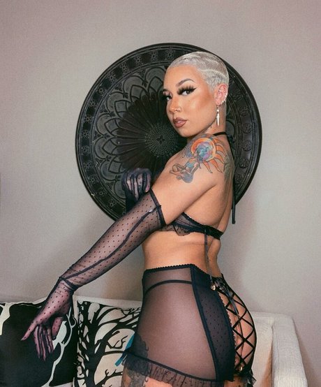 badjass pornographic actress photo