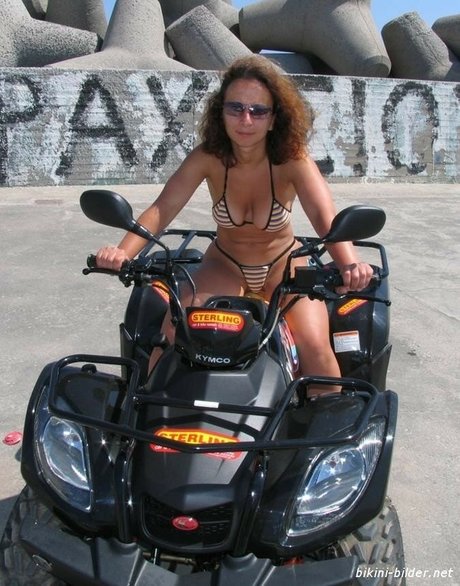 soupspoon model naked picture