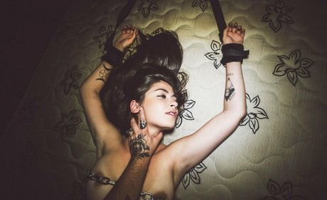 Isabela Andrade sexy pornstar pictures