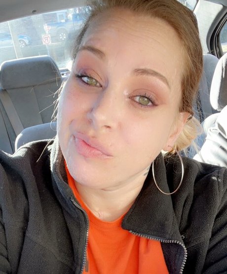 KayBabi pornstar beautiful photos