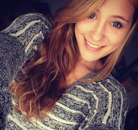 Blueyedwreck sex actress photo