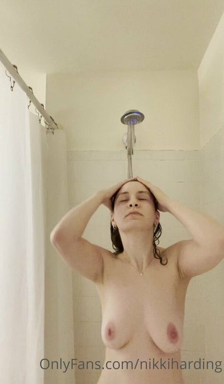 Nikki Jabs star exclusive images