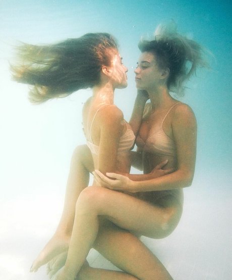 kate loves nika nudes actress photos