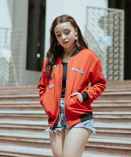 Sarah Carlos nudes actress photo