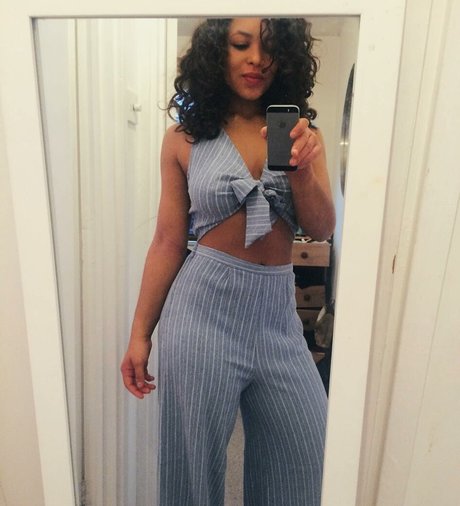 Moya Lothian McLean perfect actress images