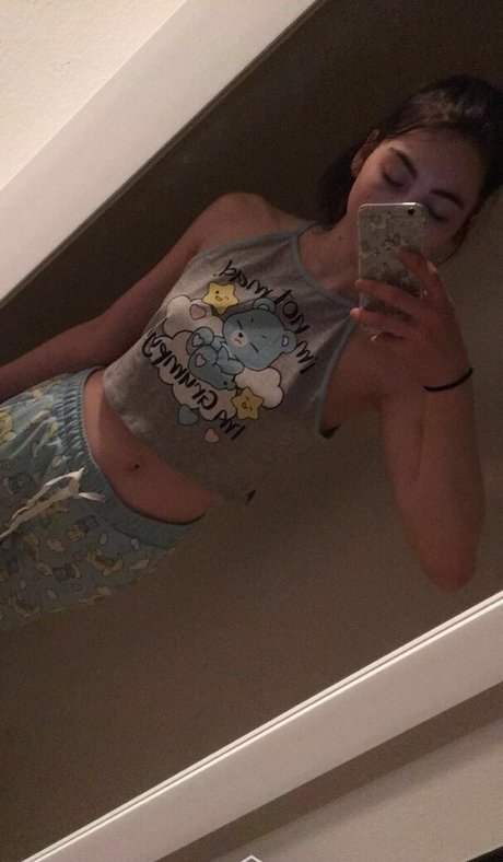 quinnie666 model sexy photo