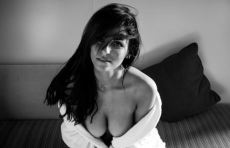 Solene sun hot model gallery