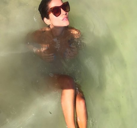 Huana Paula model beautiful photo