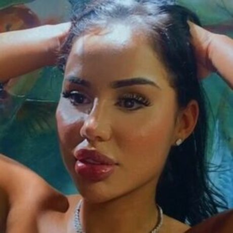 Marcellaz star porn photo