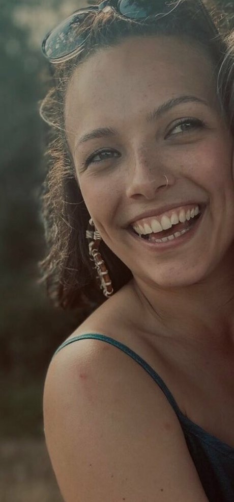 Molly Mae Osborne star nudes pics