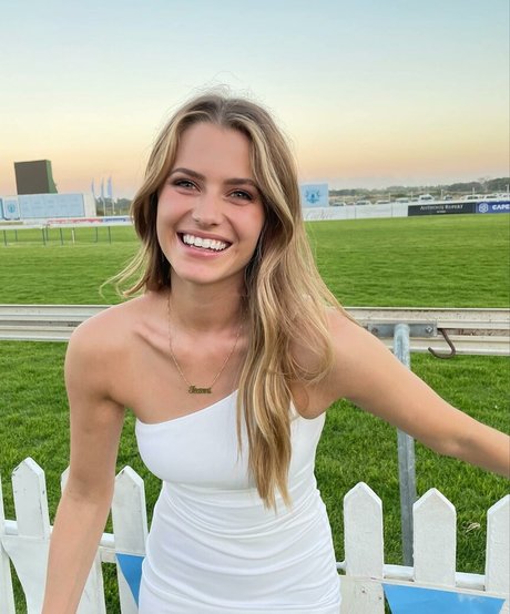 Jeanni Mulder star porn picture