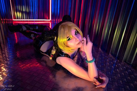 Bizarre Deer nudes star picture