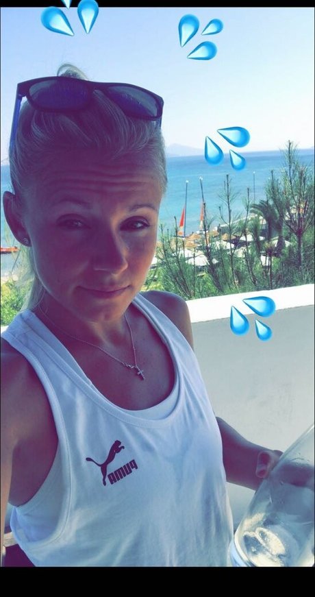 Julia Simic erotic model picture