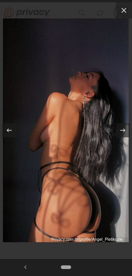 Samyra Pletikoze beautiful star image