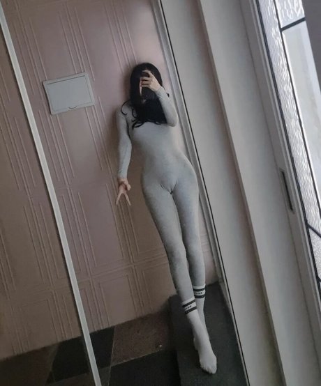 Lu luet beautiful model image