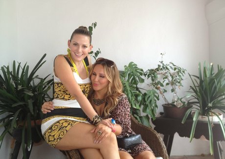 Olivia Lee porn star img