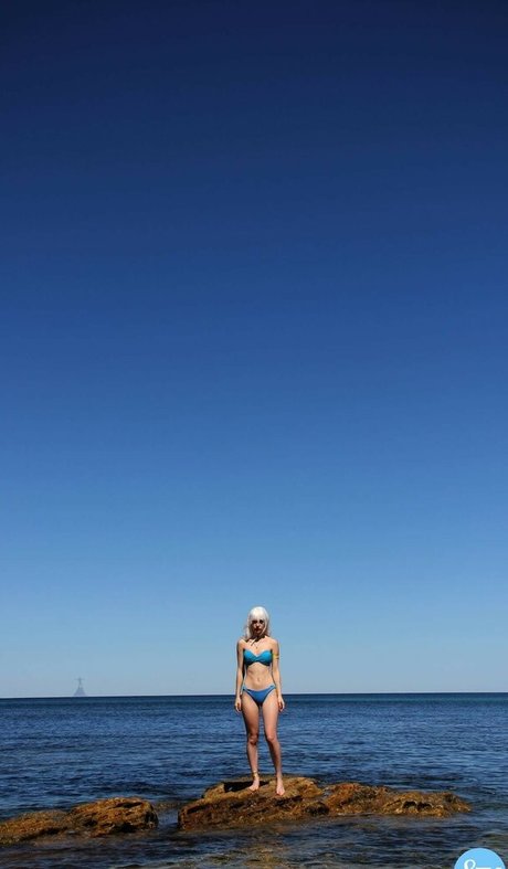 Elfvie pretty pornstar pics