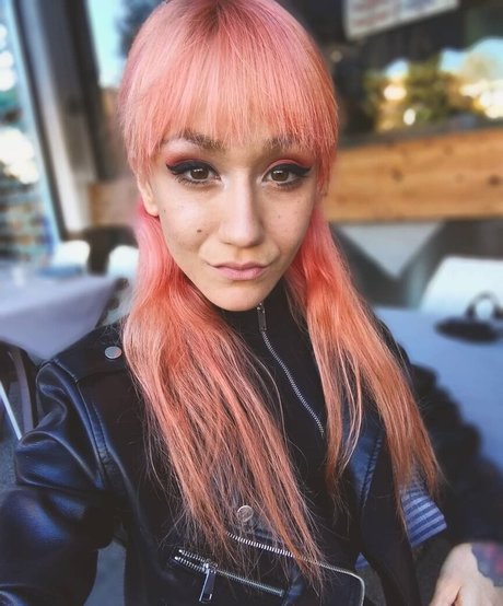 Redfoxy12 pornstar nude gallery