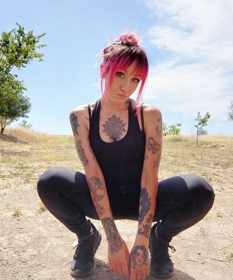 Redfoxy12 actress photos