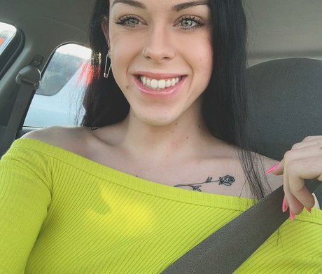 caylie free actress pics