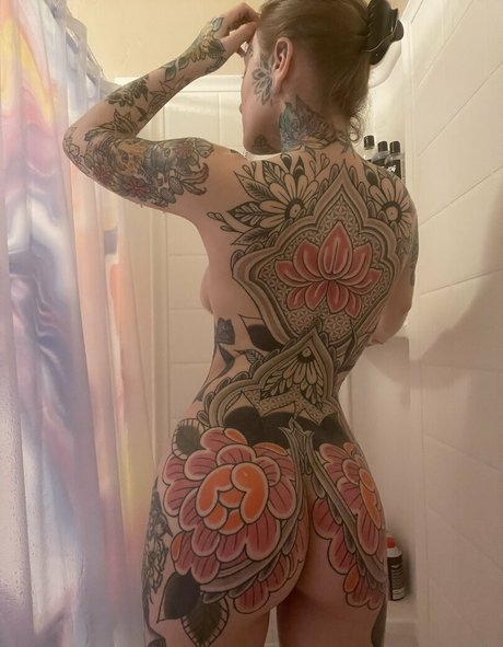 Alexa Devon top model picture