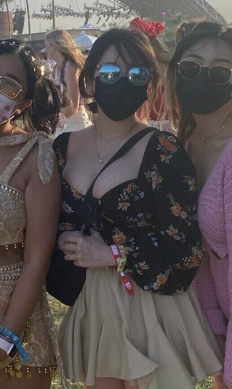 Starsmitten Celine pornographic model pic