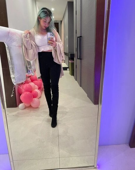 Starsmitten Celine model xxx photos