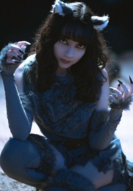 May Sakaali pornstar nice photos