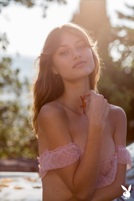 Maelys Garouis pretty pornstar pic