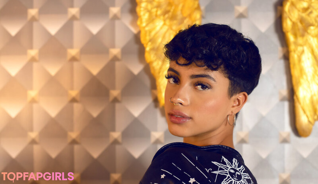 Alessandra Rodriguez model porn photo