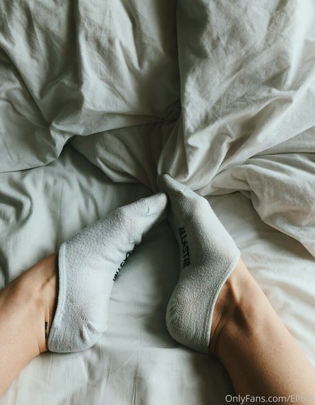 Ellbat pornstar nude pic