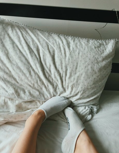 Ellbat pornstar naked images